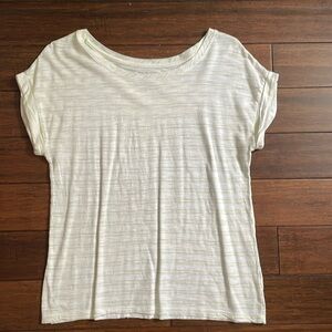 Pale green and white Gap T shirt